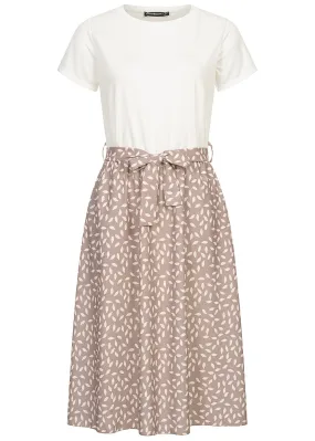 Seventyseven Lifestyle Dames Jurk met satijnen rok en strikceintuur wit taupe